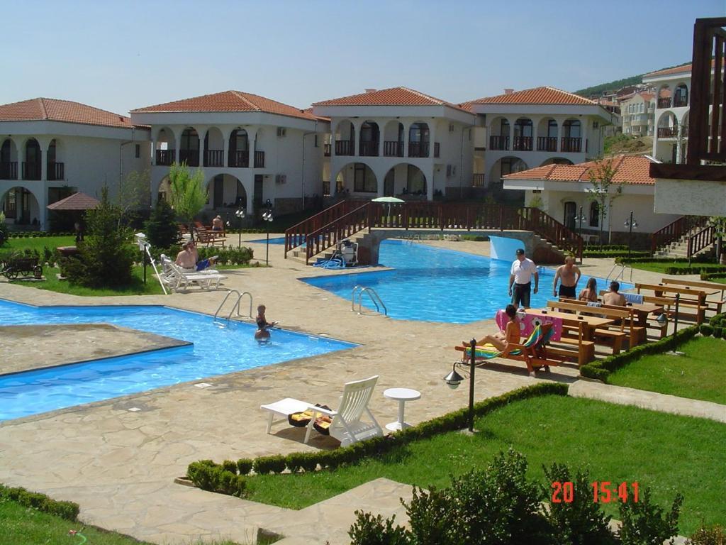 Kambani Bells Apart Complex Sveti Vlas Esterno foto