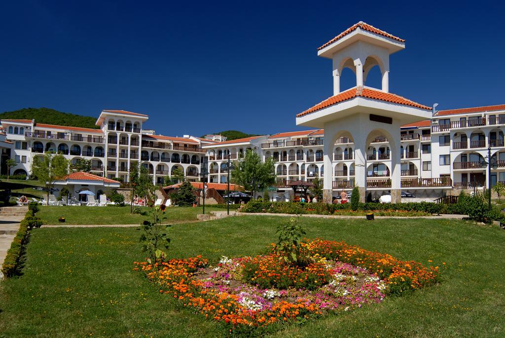 Kambani Bells Apart Complex Sveti Vlas Esterno foto